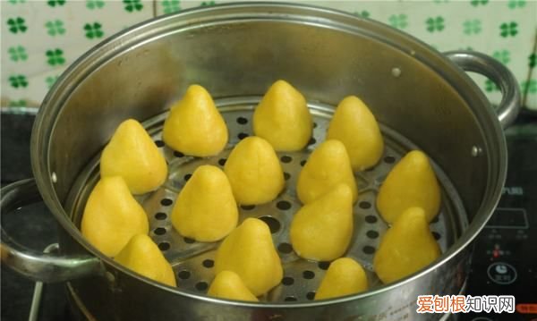 玉米面窝窝头的制作方法