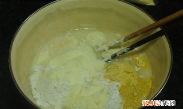 玉米面窝窝头的制作方法