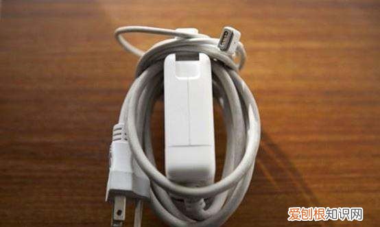 充电线怎么收纳，手机充电线怎么收纳简单