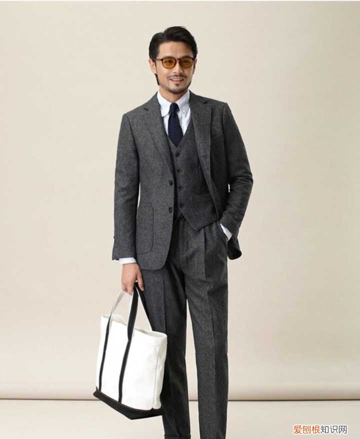 伯爵卓尔是什么档次的品牌