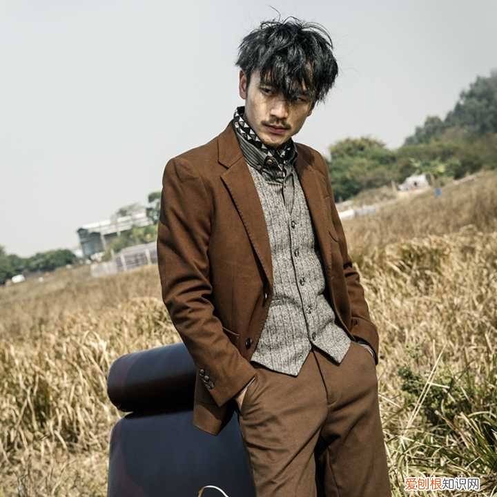 伯爵卓尔是什么档次的品牌