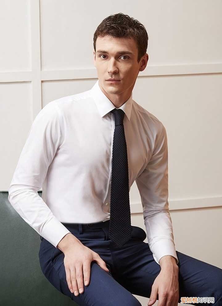 伯爵卓尔是什么档次的品牌