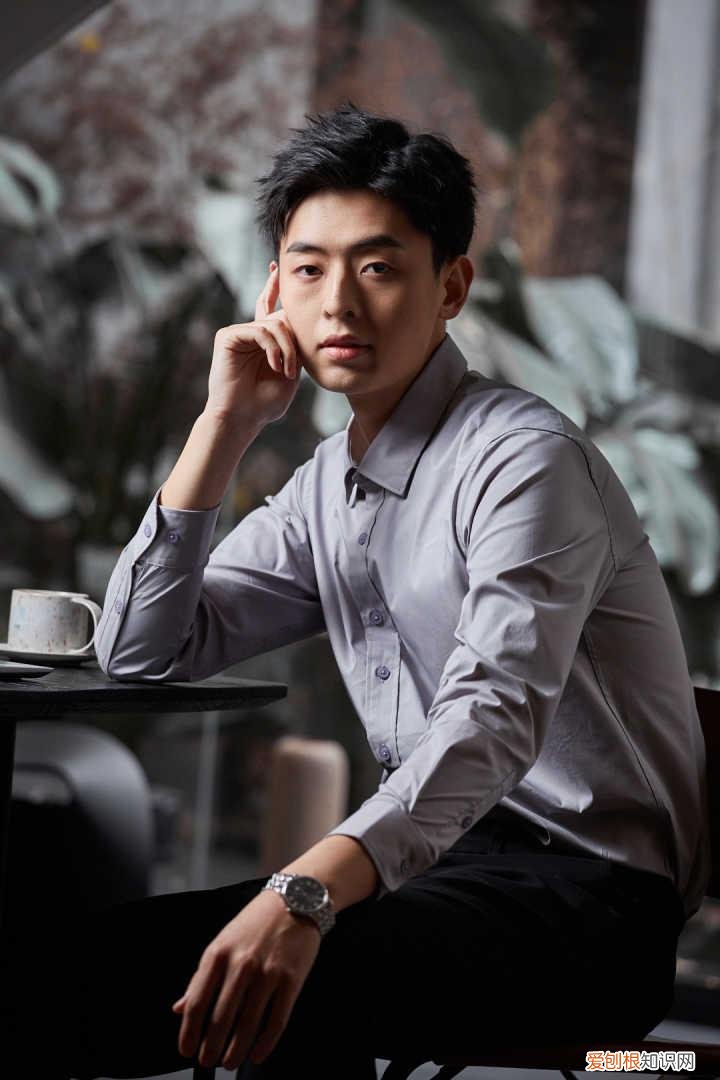 伯爵卓尔是什么档次的品牌