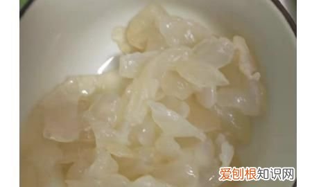 海哲怎么拌好吃,泡发海蜇怎么做好吃