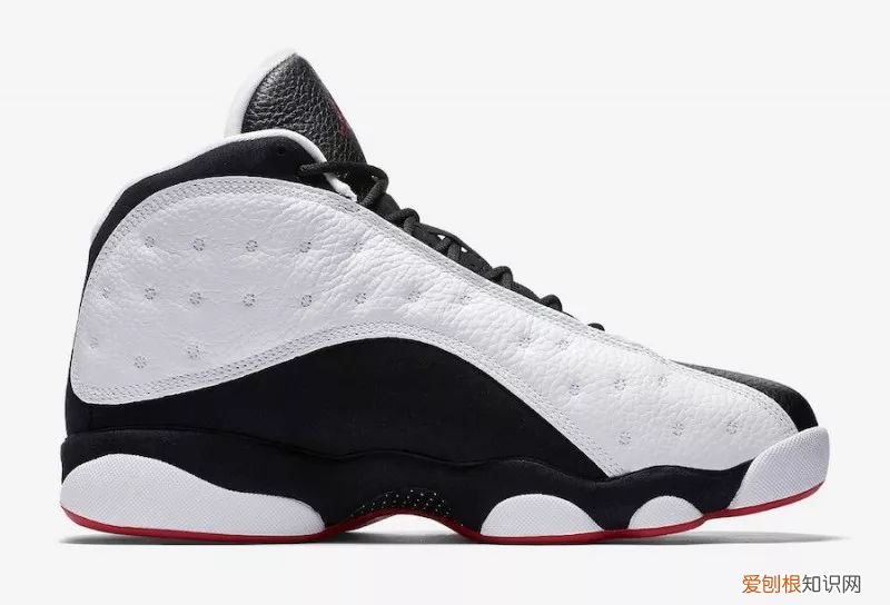 本山大叔97年就上脚了Air Jordan13“熊猫”？