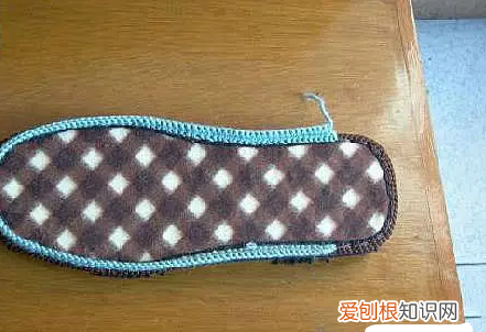 钩鞋子最简单的方法，钩鞋子全部教程初学毛线