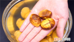 板栗变黑了是什么原因，板栗皮变黑有什么办法变红色