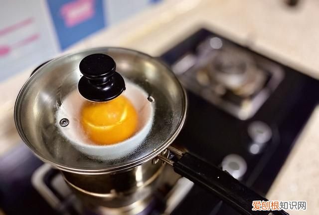 盐蒸橙子和冰糖蒸橙子哪个好