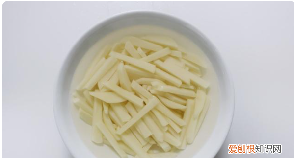 怎么制做薯条，冷冻半成品薯条怎么做不会变黑呢