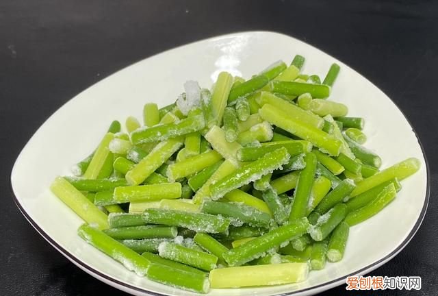 蒜苔放冰箱冷冻了还能吃吗