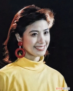 “枣花”吴玉华：不愿丁克与前夫离婚，二婚嫁画家一家四口很幸福