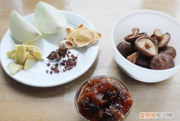 卤鸡冻的做法大全，卤鸡的制作方法窍门