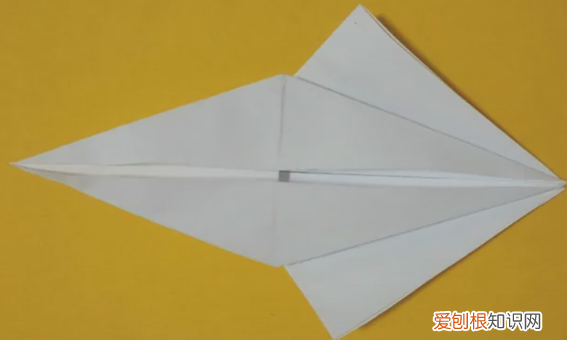 小鸡怎么折纸，折纸可爱小鸡的做法