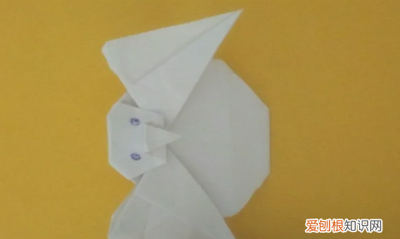 小鸡怎么折纸，折纸可爱小鸡的做法