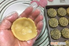 月饼皮醒面要多长时间，冰皮月饼的面团需要发酵多久