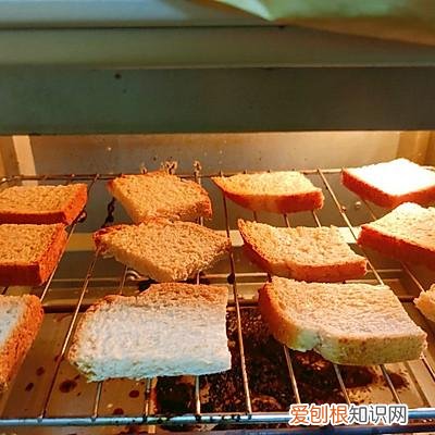烤箱烤面包片多少度几分钟