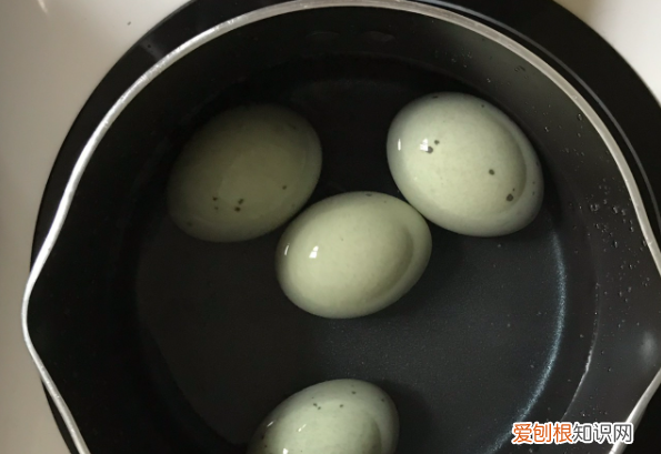 姜汁松花蛋怎么做好吃，姜汁松花蛋的酱汁怎么调