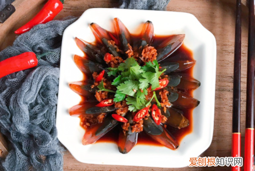 姜汁松花蛋怎么做好吃，姜汁松花蛋的酱汁怎么调