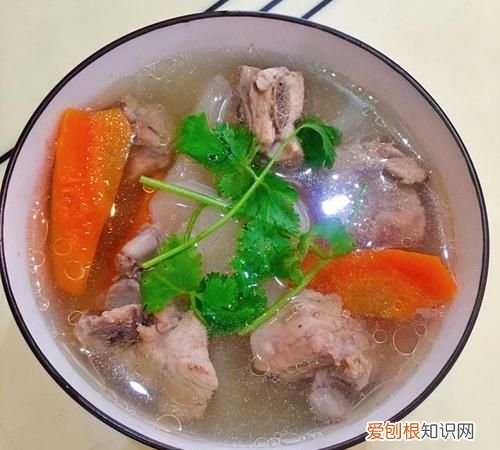 龙骨怎么炖好吃，龙骨汤和什么一起炖最好
