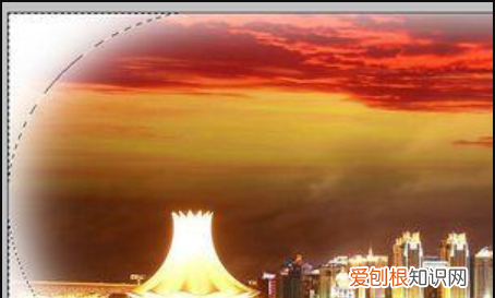 ps怎样让选区边缘柔和，PS需要咋滴才可以模糊边缘