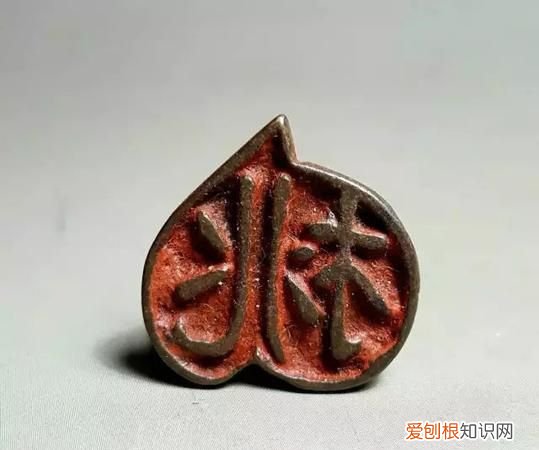 三押是什么意思，科目三掉头时压实线挂了有经验者讲解一下