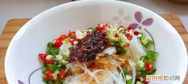 凉拌白萝卜的做法，怎样凉拌萝卜丝好吃又脆窍门