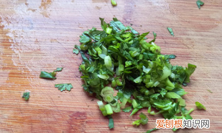 凉拌白萝卜的做法，怎样凉拌萝卜丝好吃又脆窍门