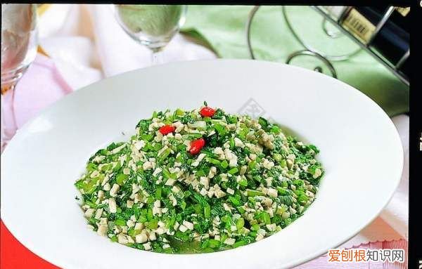 茼蒿需要焯水再炒吗,家常清炒茼蒿豆腐的做法