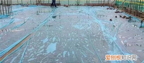 水泥养护浇水一般几天，水泥池水池需要养护几天能用