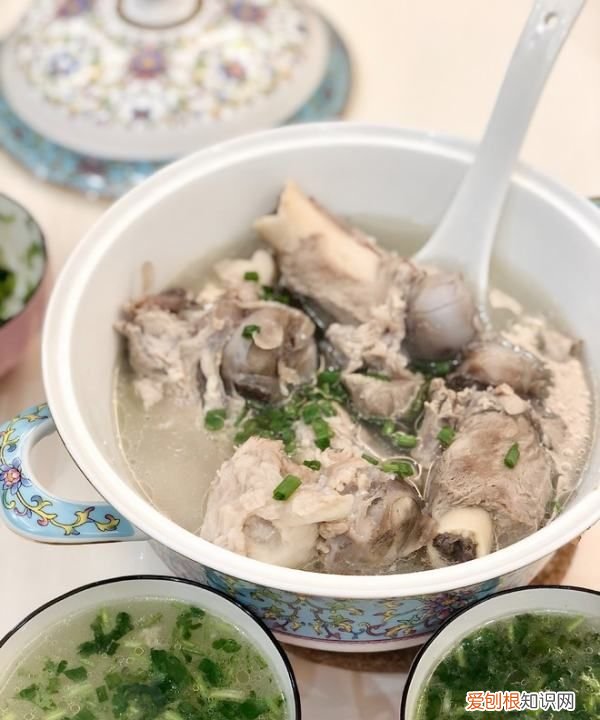 家常炖猪大骨的做法,炖大骨头的家常做法