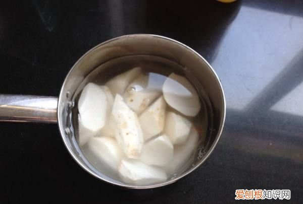 家常炖猪大骨的做法,炖大骨头的家常做法