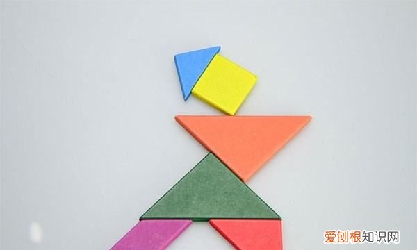七巧板有几种图形组成,七巧板由几种图形组成的
