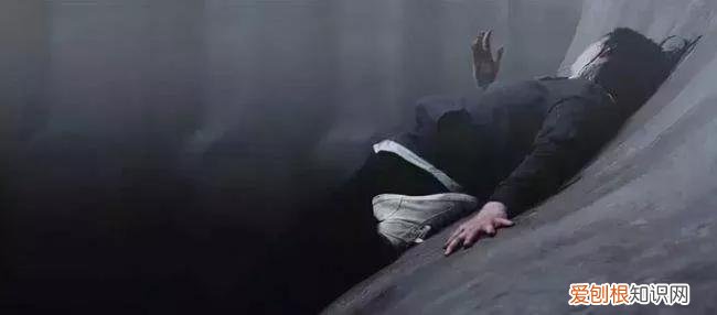 曲面电影女主最后怎么样了