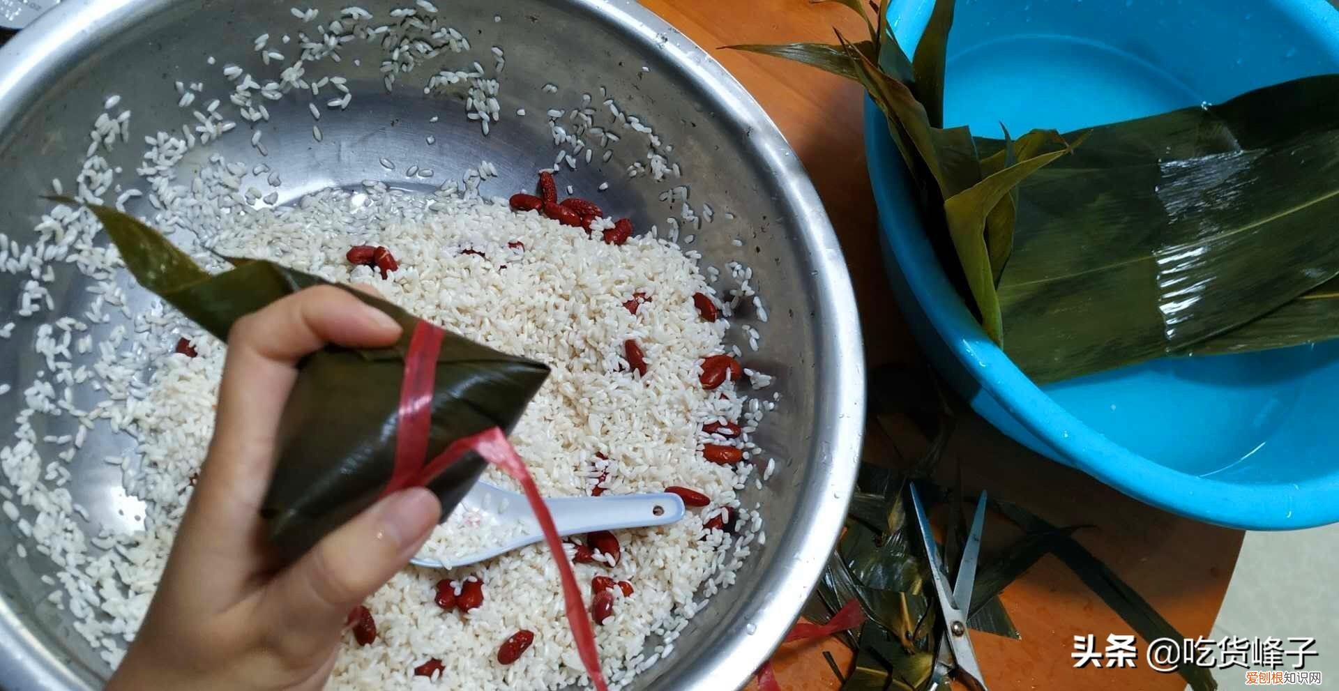 包三角粽子的手法视频