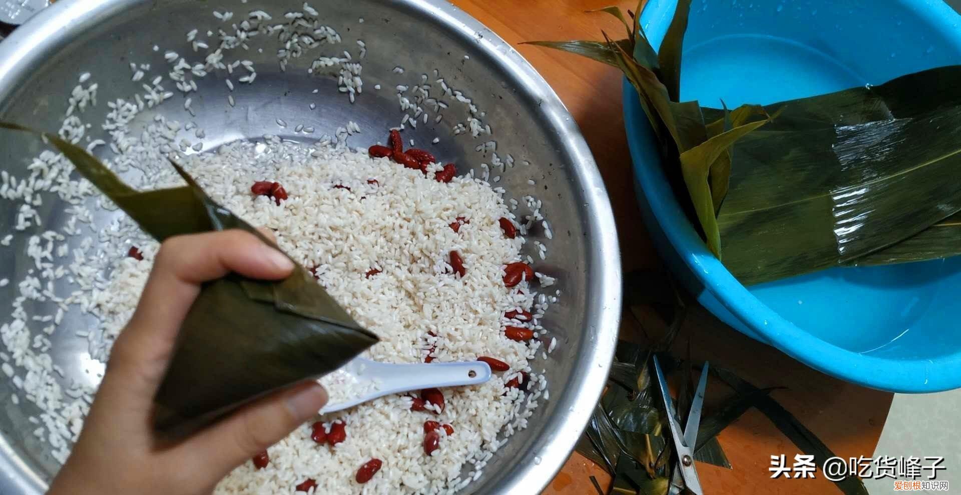 包三角粽子的手法视频