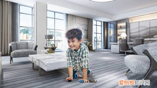 圣达地板是几线品牌