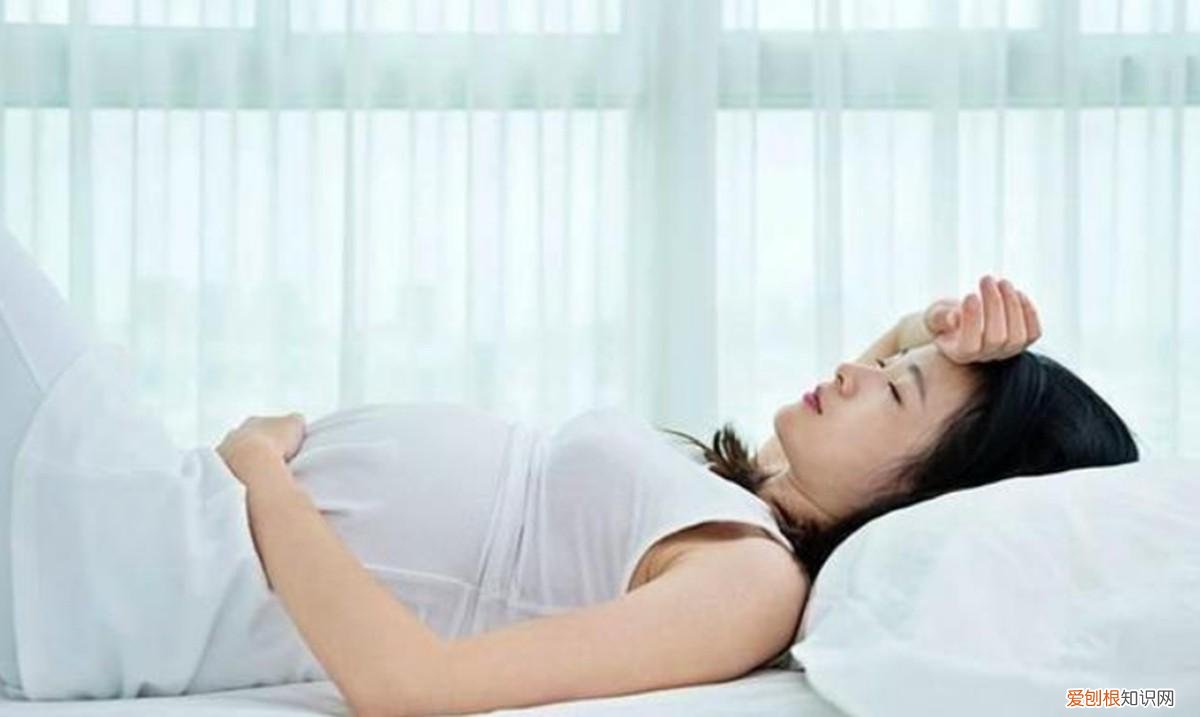 孕晚期睡姿是不是一定要靠左侧睡