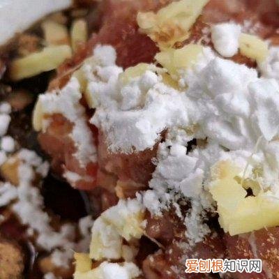 金针菇炒肉丝怎么做好吃