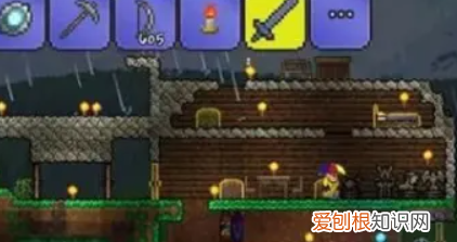 泰拉瑞亚锯木机怎么做，泰拉瑞亚沙岩墙怎么做