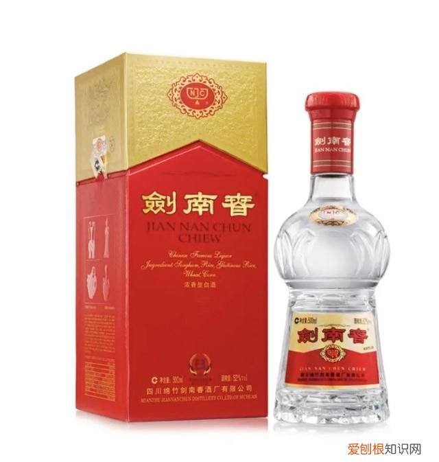 酒的香型有几种类型，白酒有几种香型能各举个例子最好