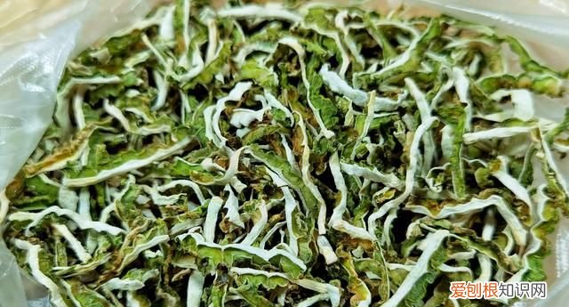 干苦瓜秋冬季节可以泡水喝吗,苦瓜干和什么泡水喝效果比较好