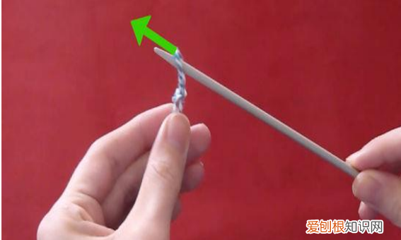 毛线绳的编织方法,毛线头绳的编织方法视频教程