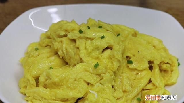 炒鸡蛋怎样炒才能让它量多且好吃