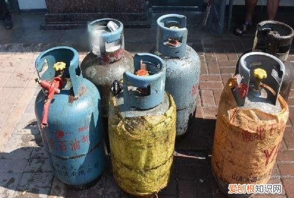 正确的抽烟方法，正确使用煤气罐的方法