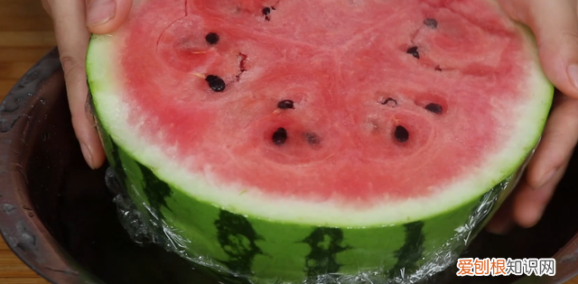 吃不完的西瓜不要放冰箱瓜农教你