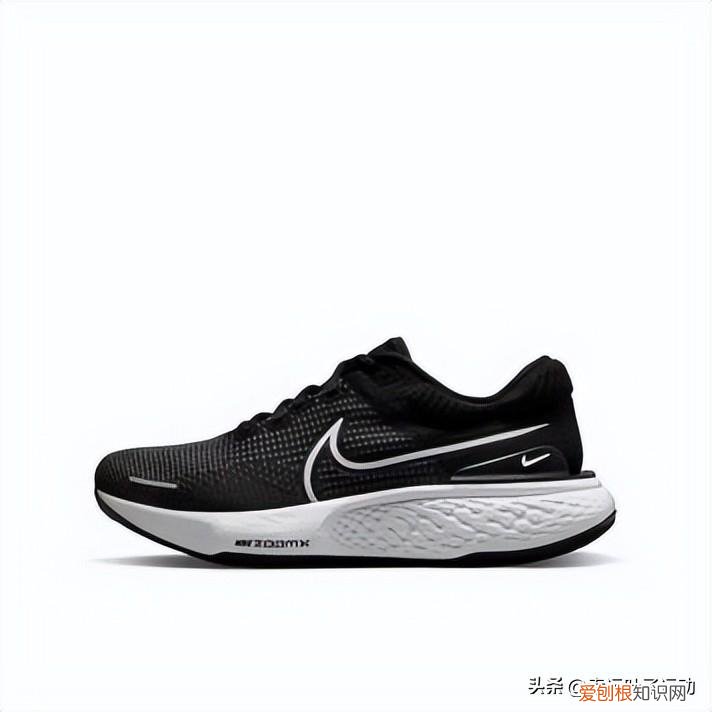 耐克慢跑鞋 ？