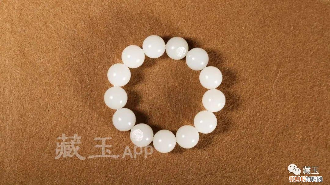 玉手链戴左手还是右手