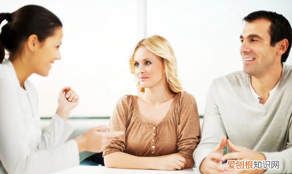 如何在网上咨询医生，如何在网上挂医院的专家号