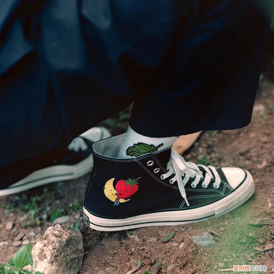 Converse 全新联名鞋曝光）