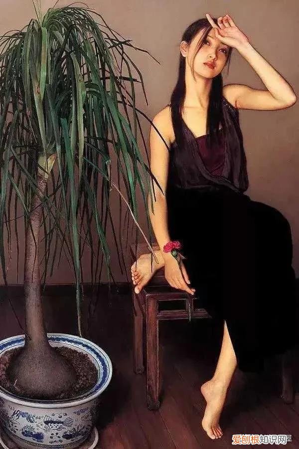 人体油画，你感受到那种惊为天人的美了吗？(人体油画赏析，建议收藏）